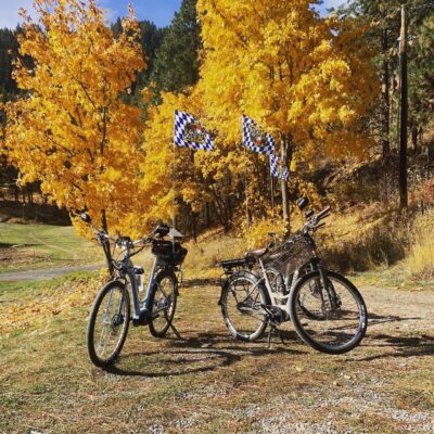 two bikes surrounded by fall color in leavenworth wa